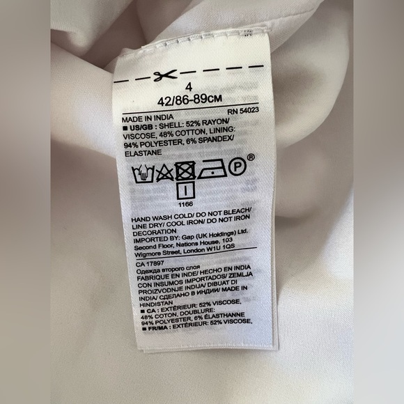 Banana Republic White Reflective Floral Skirt - Picture 5 of 5